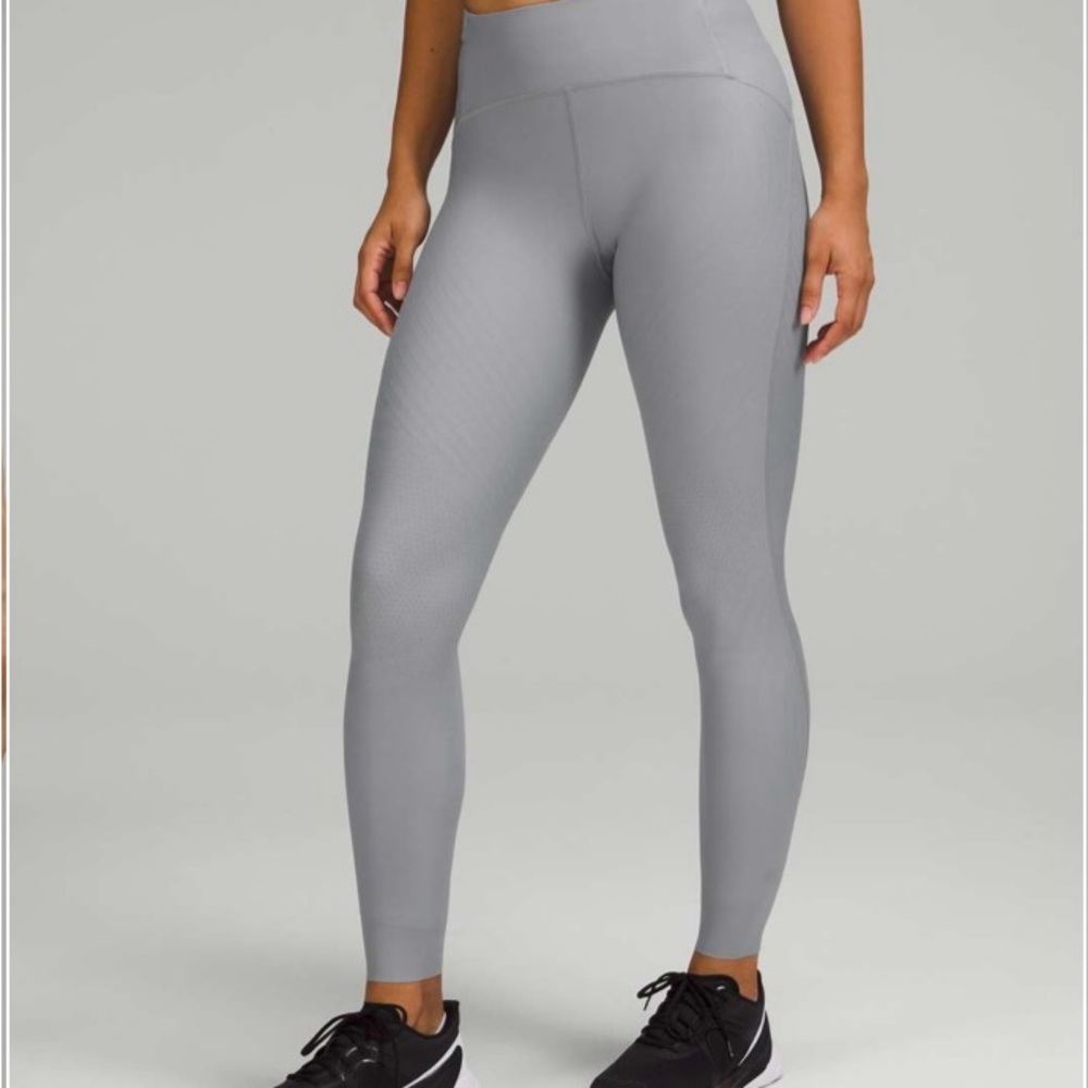 Lululemon SenseKnit High-Rise Running Tight 28"
Rhino Grey NWT
W5CZ2S - Picture 2 of 16